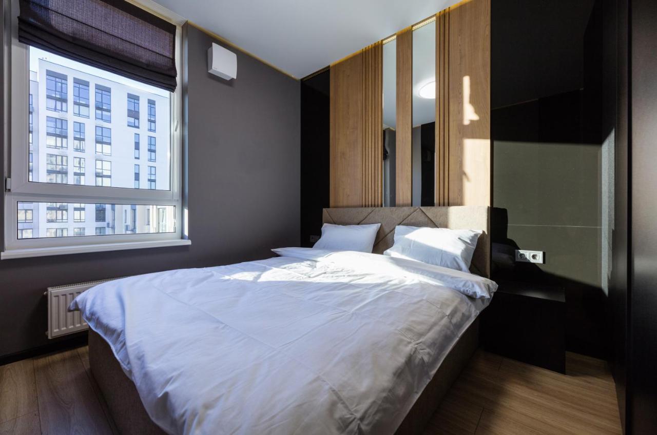 Fayna Town - Loft Black - Nyvky Kiev Exterior foto